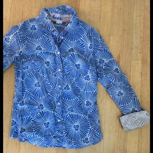 Women’s *Boden* Cotton long sleeved shirt. Size 6.